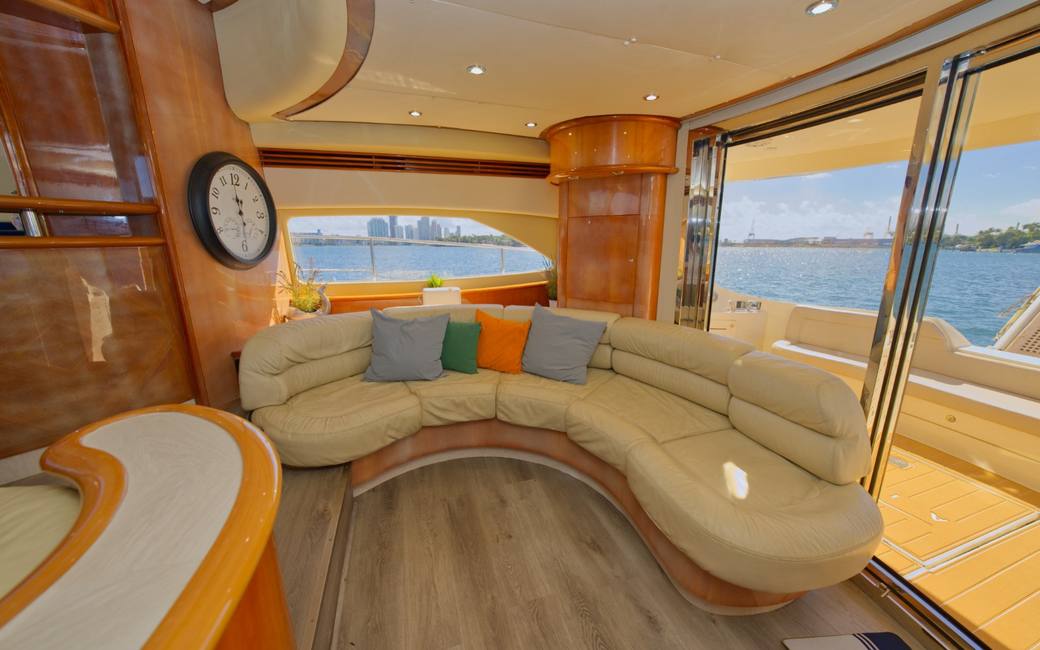 Aicon 60 yacht charter in Naples, Florida — photo 4