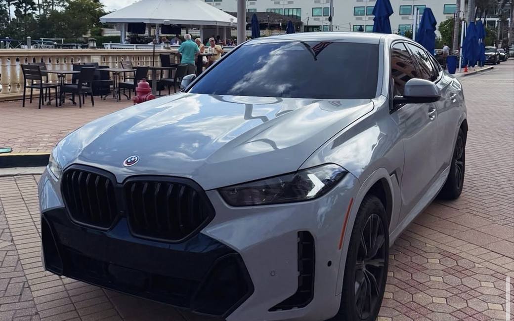BMW X6 rental in Naples, Florida