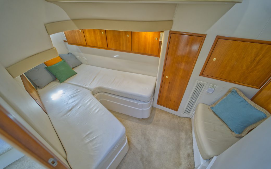 Carver 50 yacht charter in Naples, Florida — photo 5
