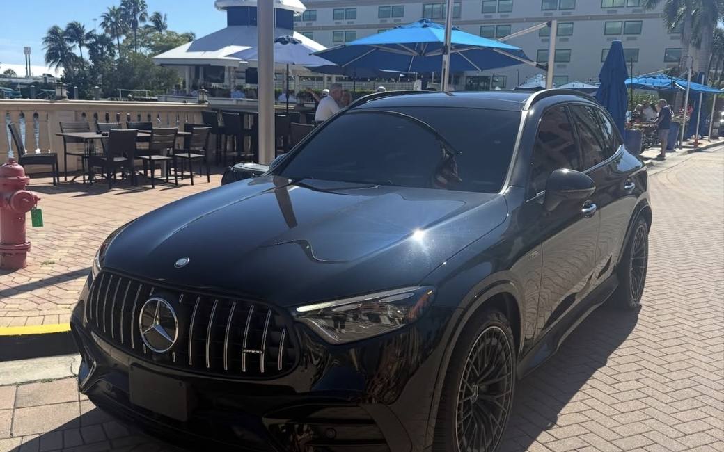 Mercedes-Benz GLC43 AMG rental in Naples, Florida — photo 2