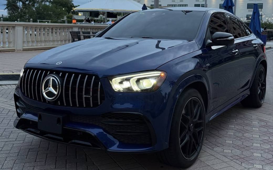 Mercedes-Benz GLE 53 AMG rental in Naples, Florida — photo 2