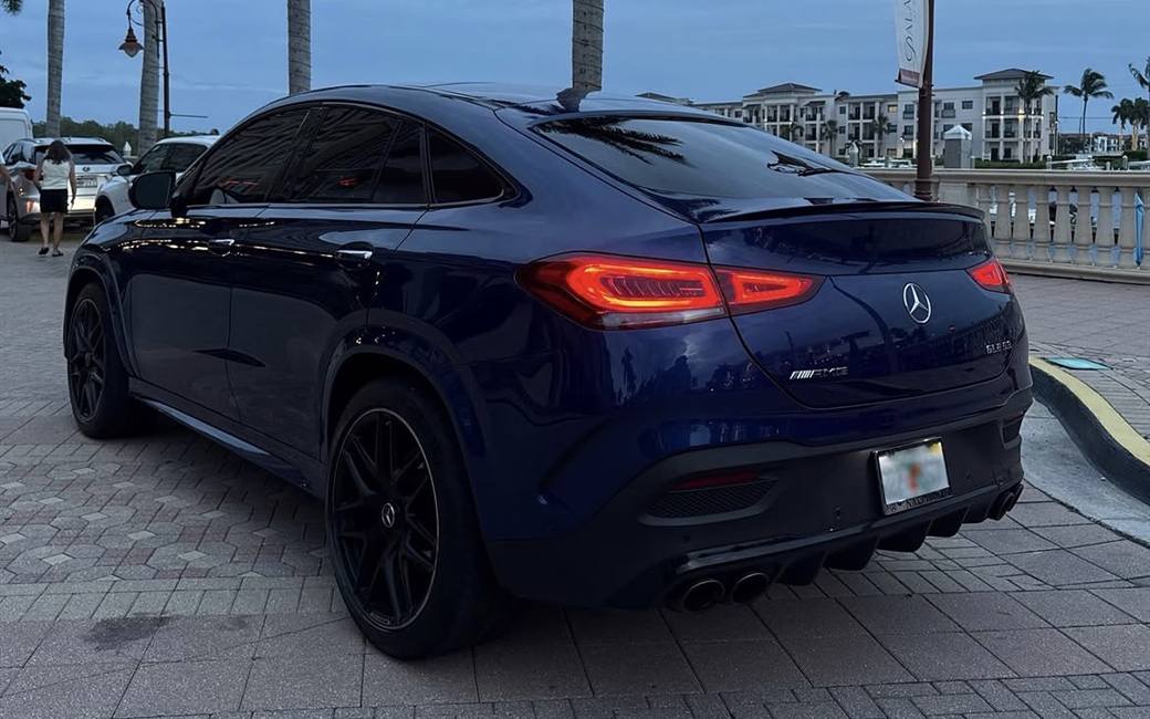 Mercedes-Benz GLE 53 AMG rental in Naples, Florida — photo 4
