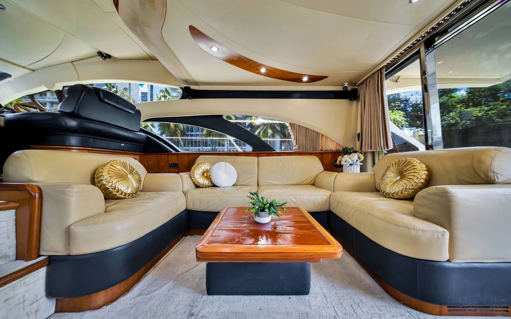 Pink Panther yacht charter in Naples, Florida — photo 3