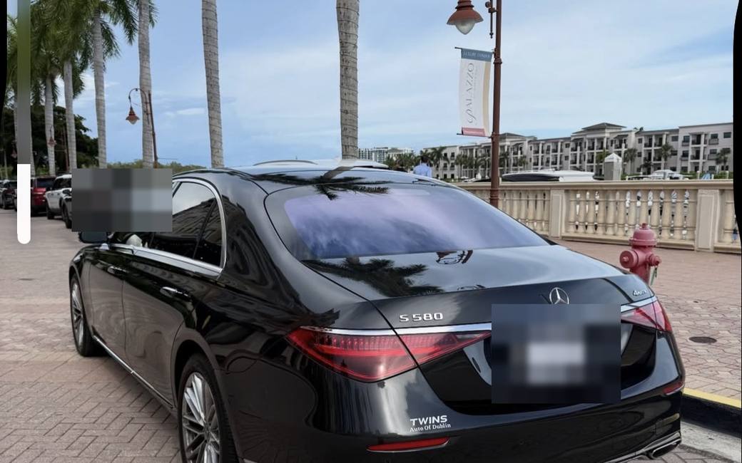 Mercedes-Benz S580 rental in Naples, Florida — photo 5